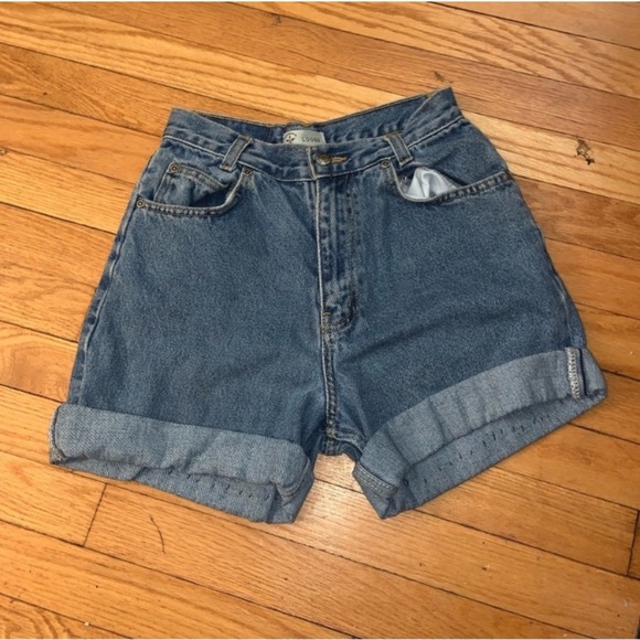 LO Pants - 𝙋𝙤𝙚𝙩𝙞𝙘 𝙅𝙪𝙨𝙩𝙞𝙘𝙚 𝗦𝗵𝗼𝗿𝘁𝘀